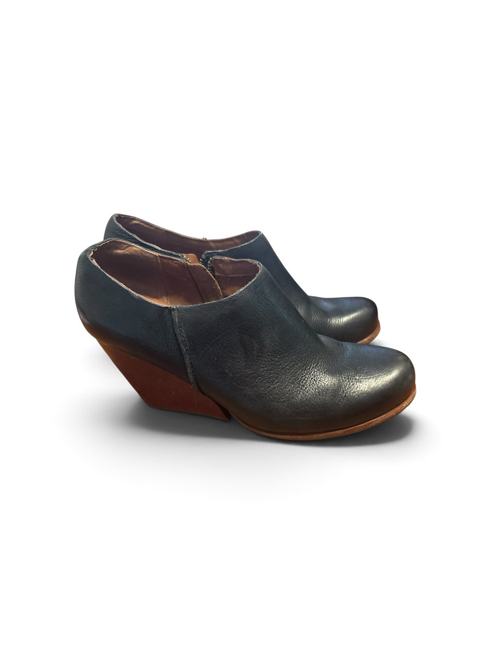 Kork-Ease Holmes Black Leather Wedge Ankle Booties, 10
